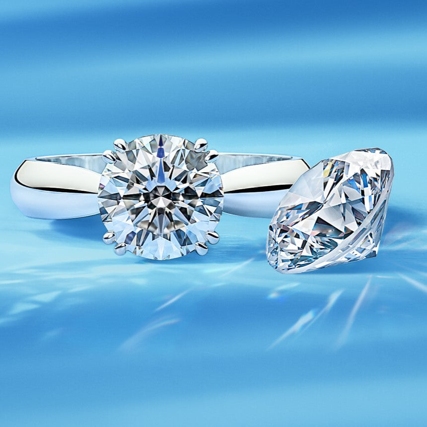 Natural vs. Lab-Grown Diamond: Which is Right for Your Engagement Ring?